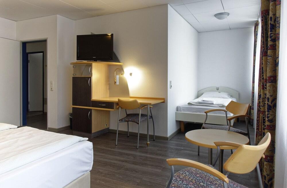 Opera Hotel Koeln Экстерьер фото